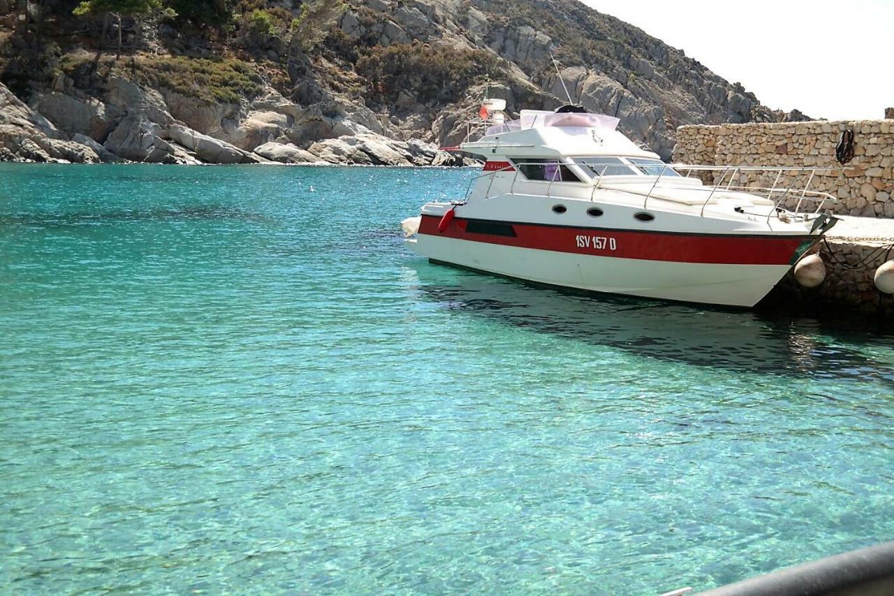 Yacht Suite Marina Di Grosseto Exteriör bild