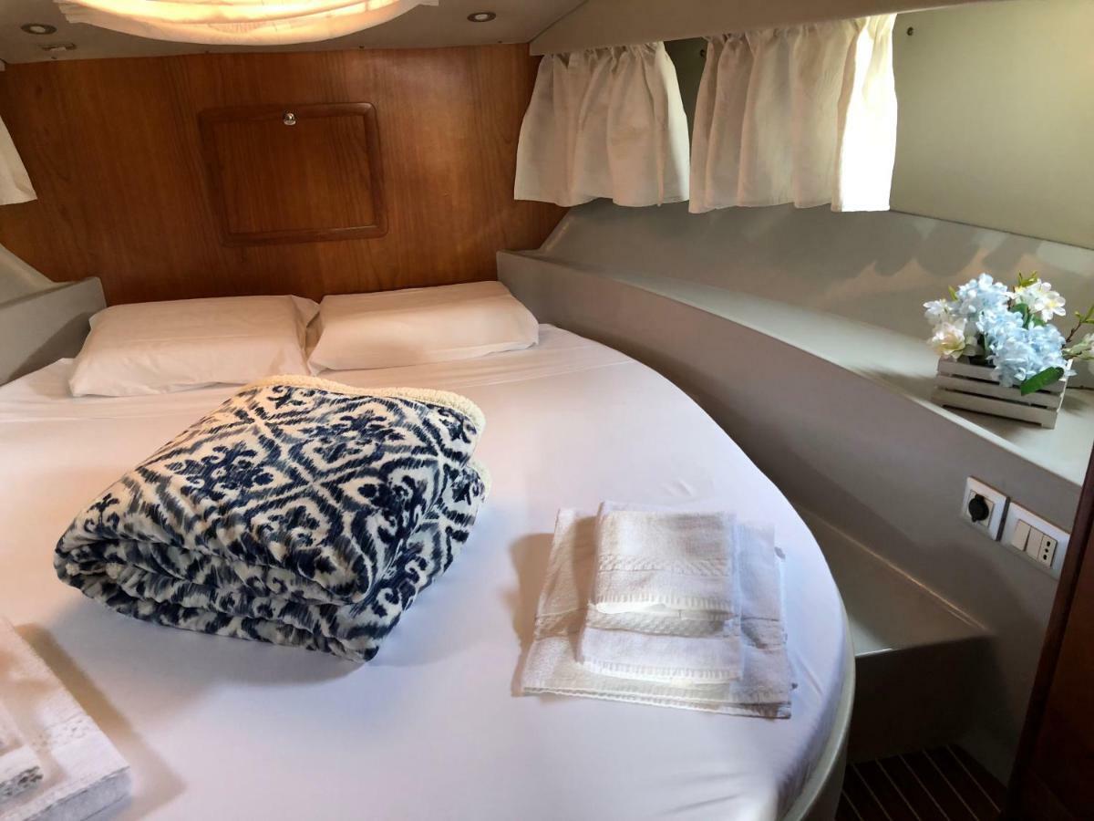 Yacht Suite Marina Di Grosseto Exteriör bild