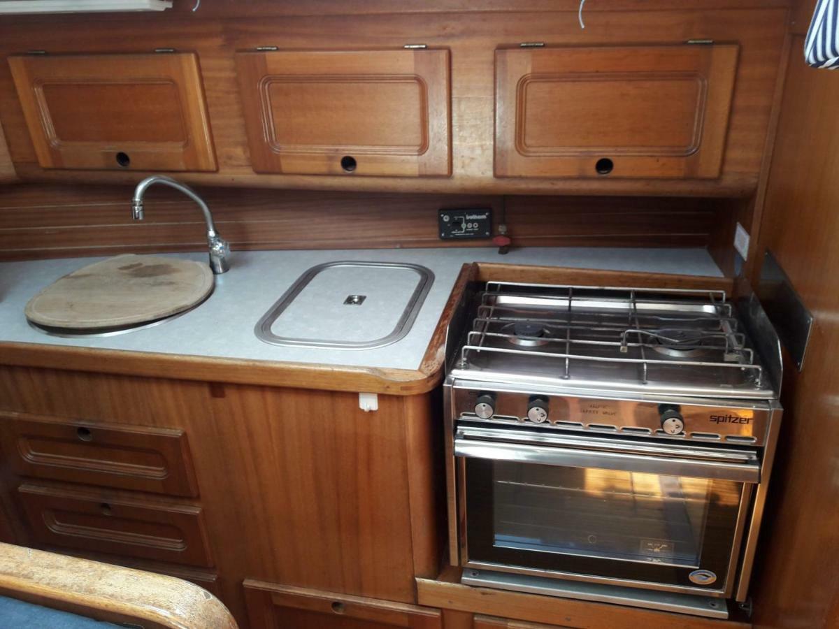 Yacht Suite Marina Di Grosseto Exteriör bild