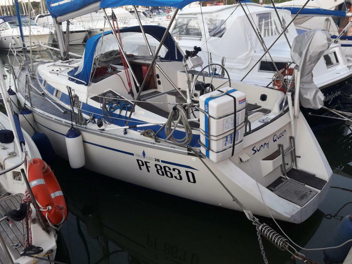 Yacht Suite Marina Di Grosseto Exteriör bild